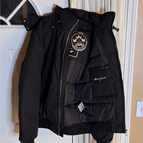 Black moose knuckles jacket - Picture 5 of 5